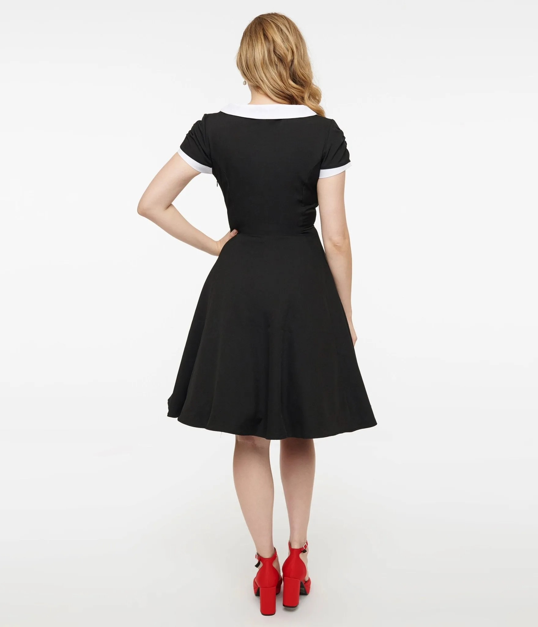 1950s Black & White Collar Fit & Flare Dress Casual Everyday Look
