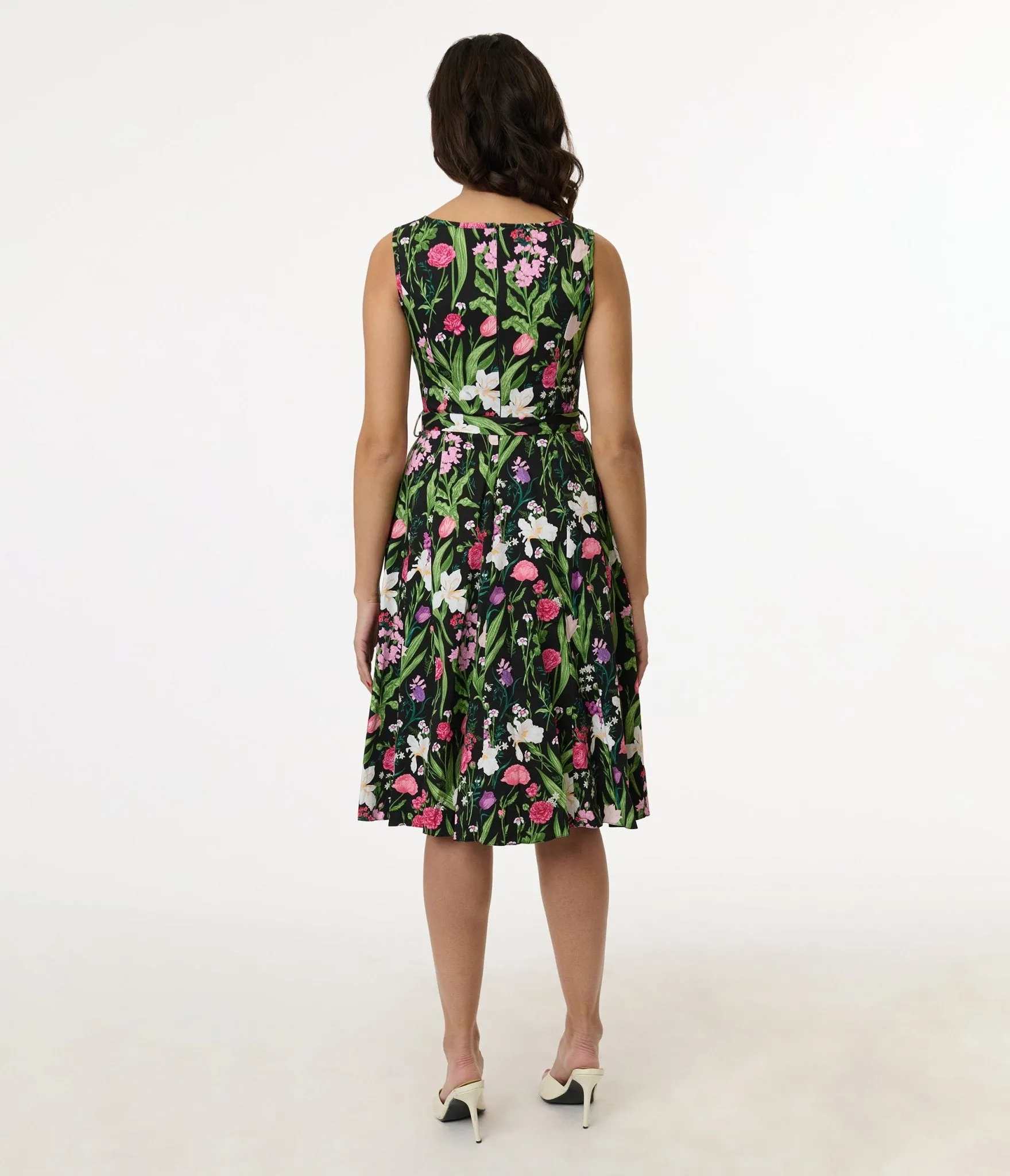 1950s Pink & White Wildflower Hepburn Swing Dress Casual Everyday Look