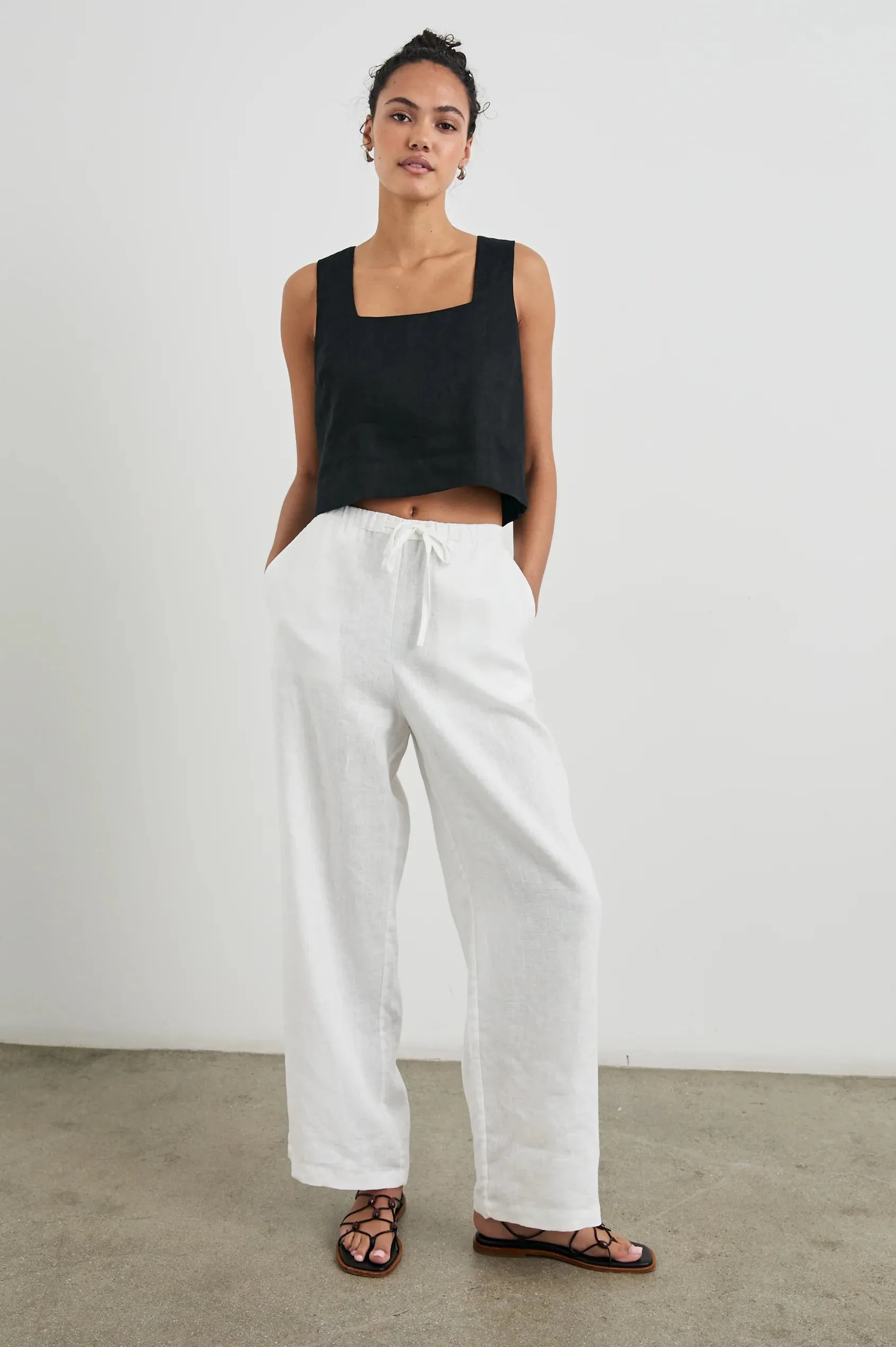 Akira Top Everyday Casual Look