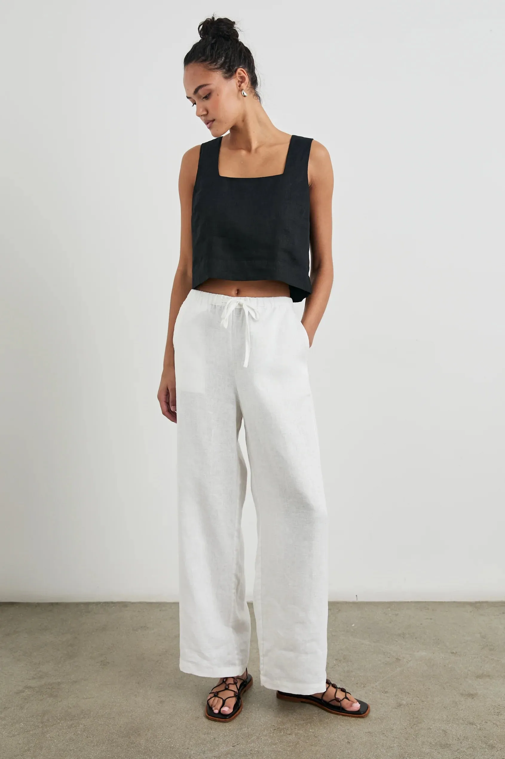 Akira Top Everyday Casual Look