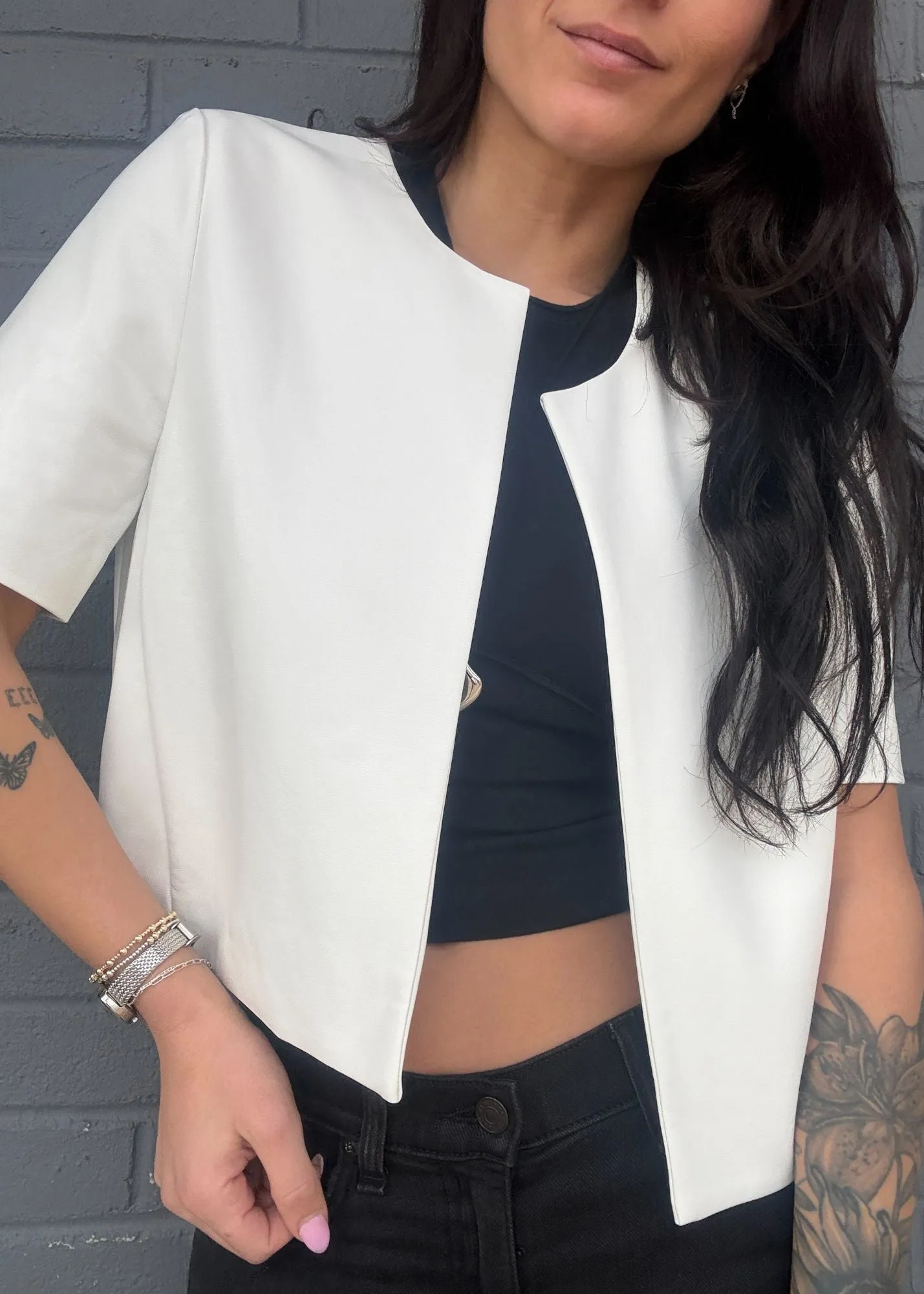 Ashton Short Sleeve Jacket Everyday Casual Look