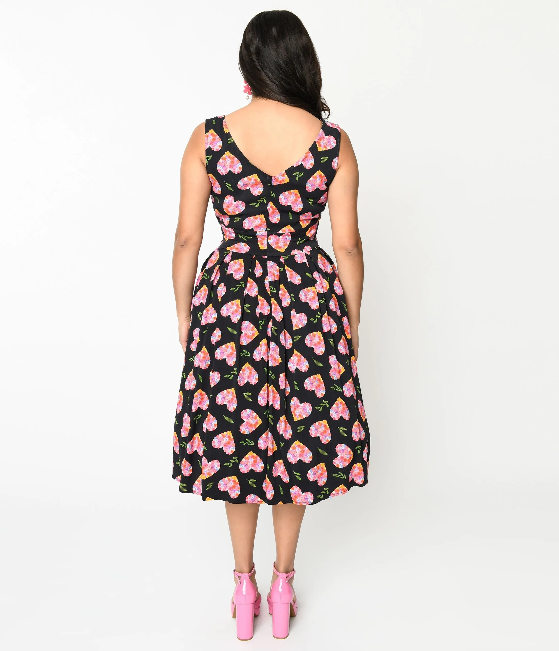 Black & Multicolor Floral Hearts Swing Dress Casual Everyday Look