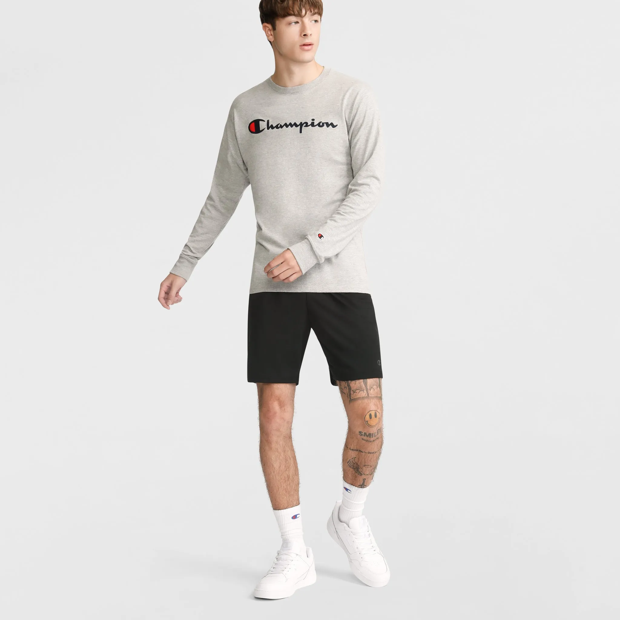 Classic Graphic Long-Sleeve T-Shirt, Script Logo Urban Street Style