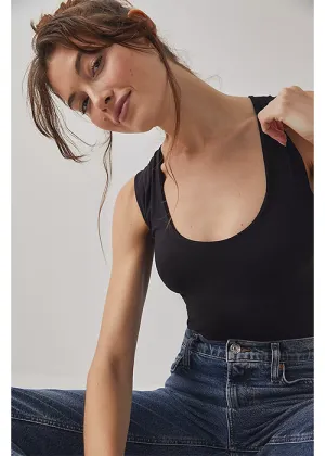 Clean Lines Muscle Tee Summer Festival Tee
