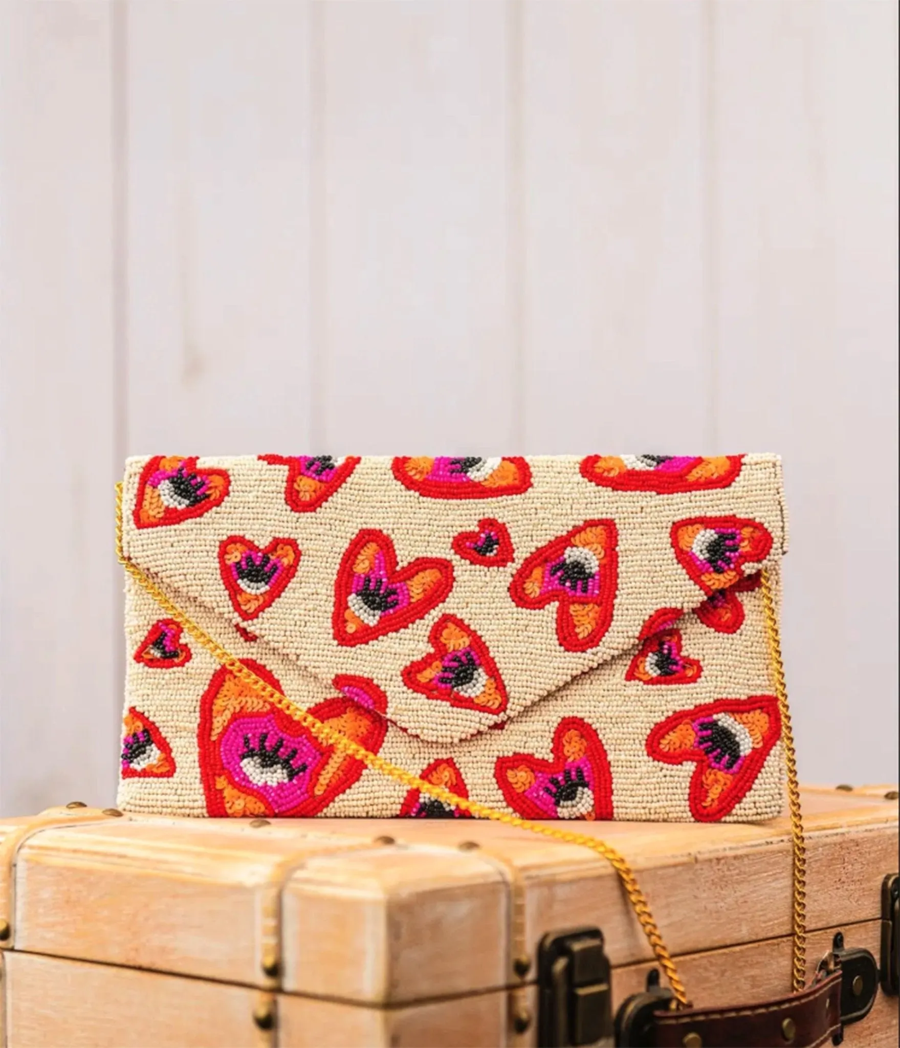 Cream Ojo Coraz??n Hand Beaded Envelope Bag Fun Outing