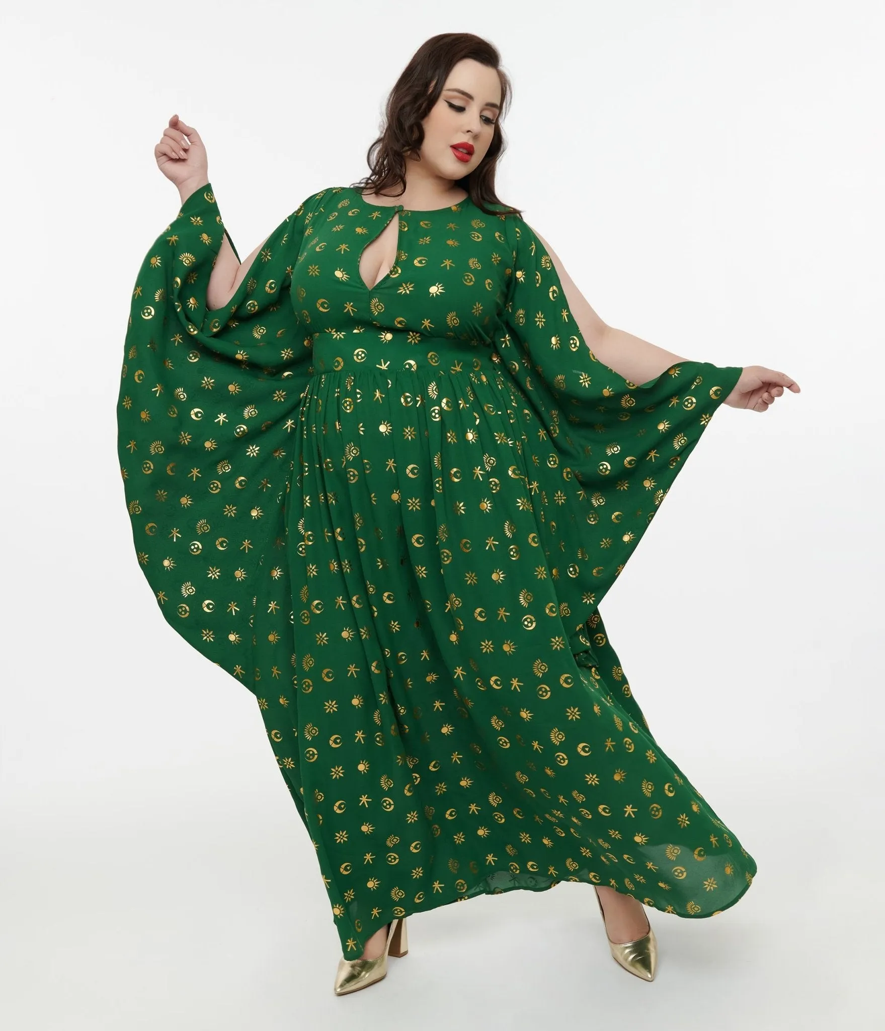 Disney Hocus Pocus Collection by Unique Vintage Plus Size Green & Gold Moon Print Caftan Casual Everyday Look