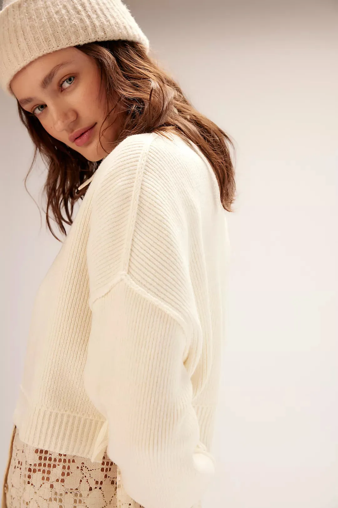 Easy Street Crop Pullover Everyday Casual Look