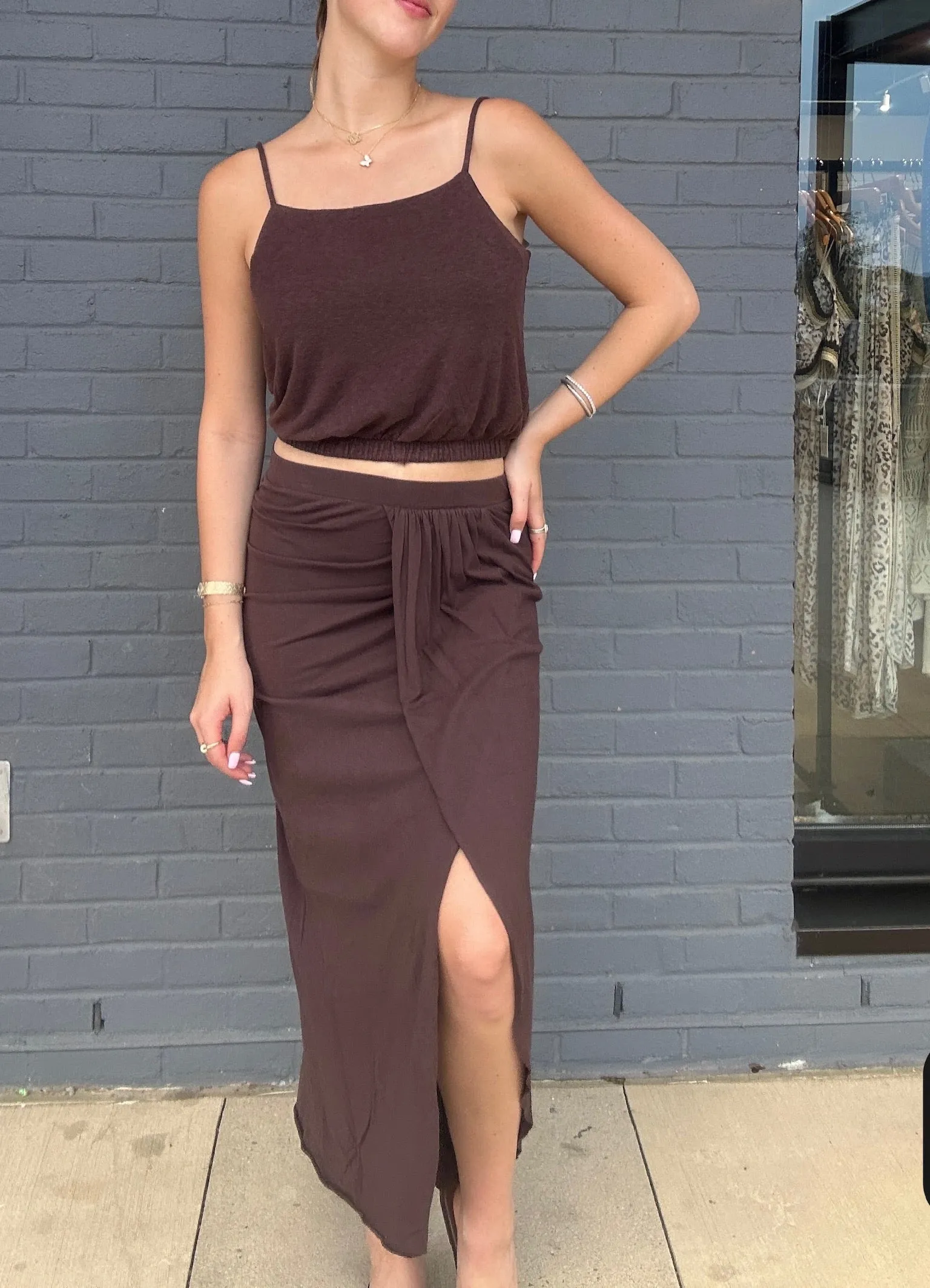 Elastic Hem Cami Crop Top Everyday Casual Look