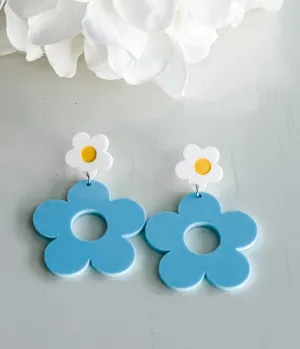Fabulous Blue Daisy Dangle Earrings Everyday Chic