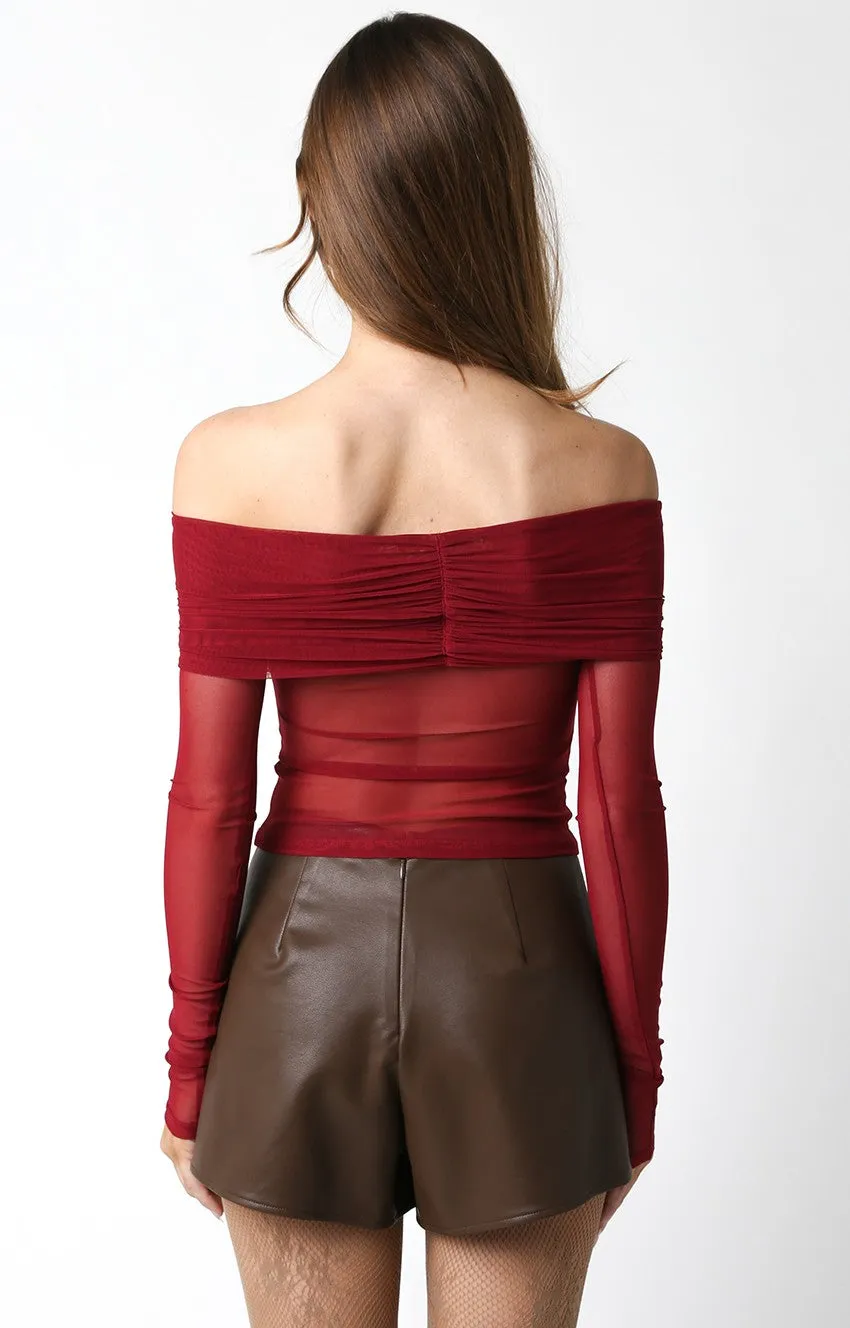Kelly Top Everyday Casual Look