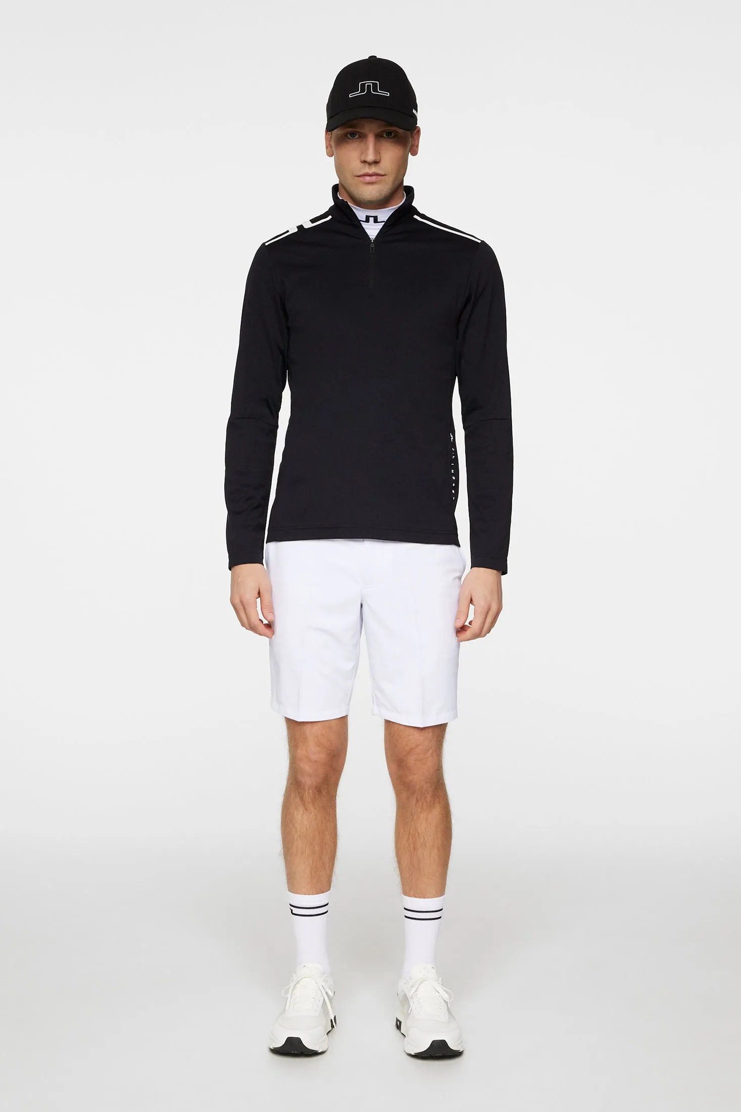 Leon Quarter Zip Mid Layer Relaxed Lounge Fit