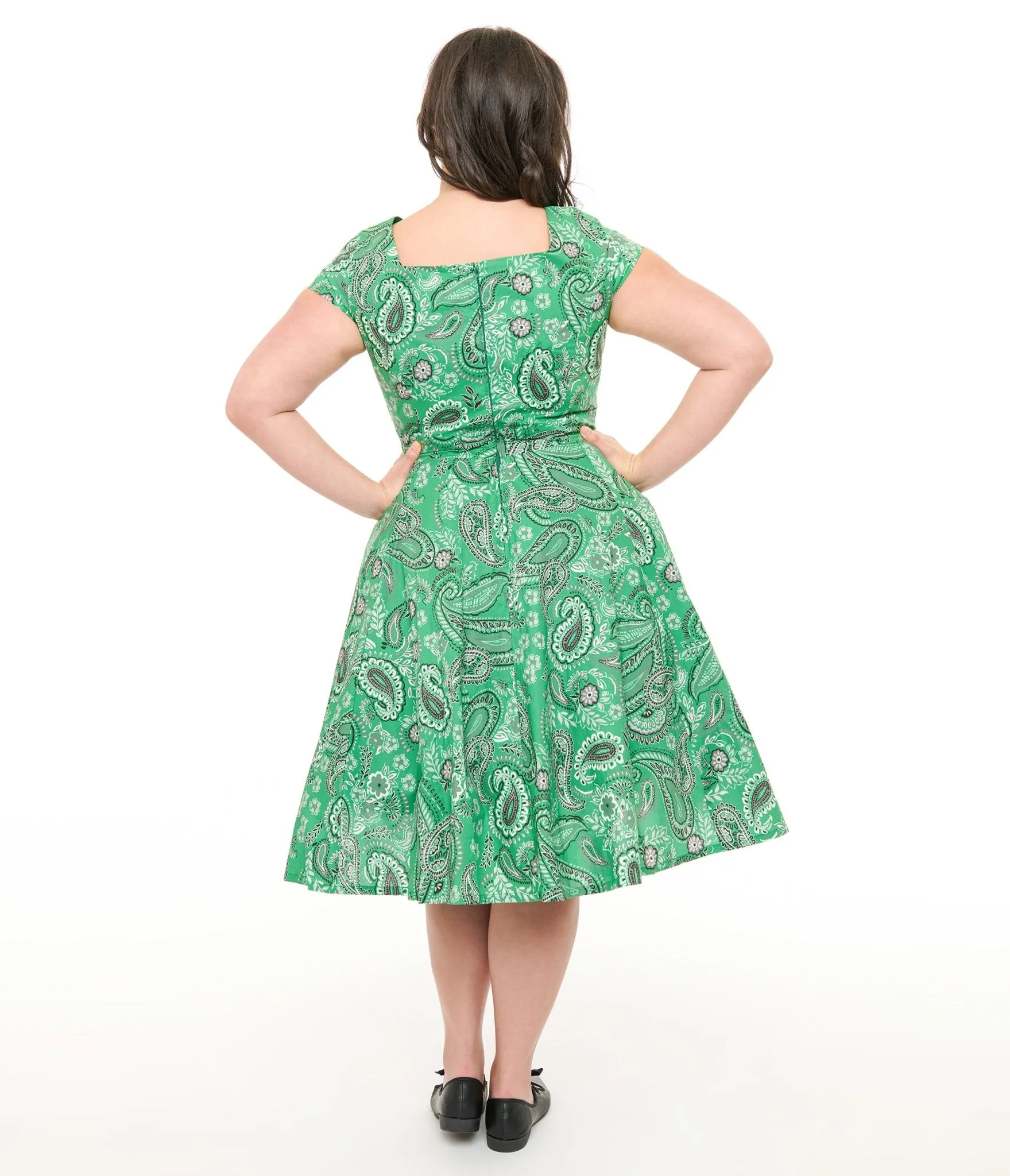 Magnolia Place Plus Size 1950s Green Bandana Print Anna Cotton Swing Dress Casual Everyday Look