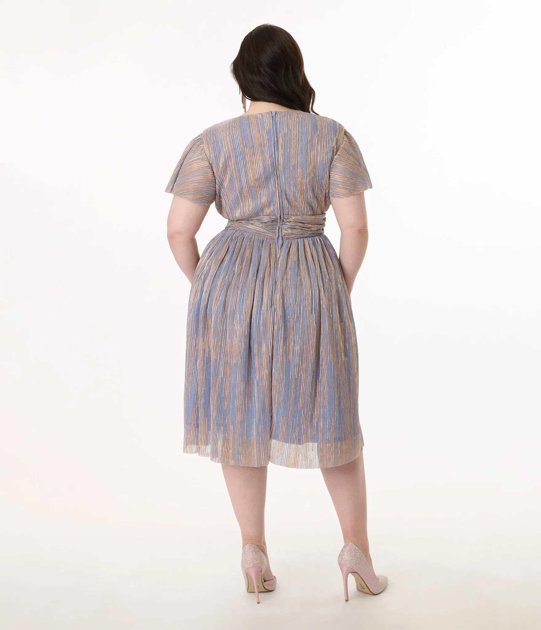 Magnolia Place Plus Size Periwinkle & Gold Flutter Sleeve Midori Swing Dress Casual Everyday Look