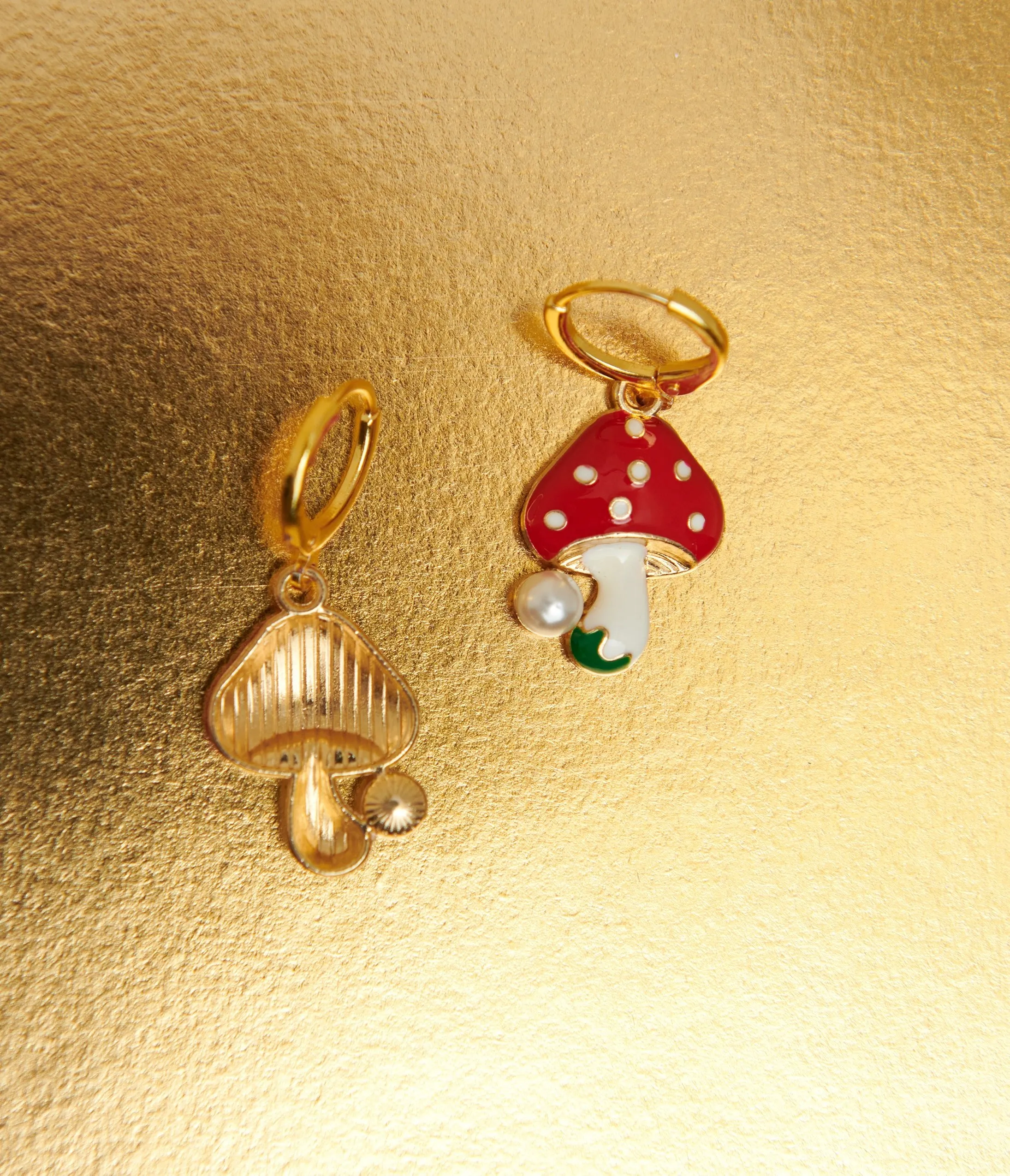 Miracle Eye 1960s Mini Mushroom Gold Hoop Earrings Everyday Chic