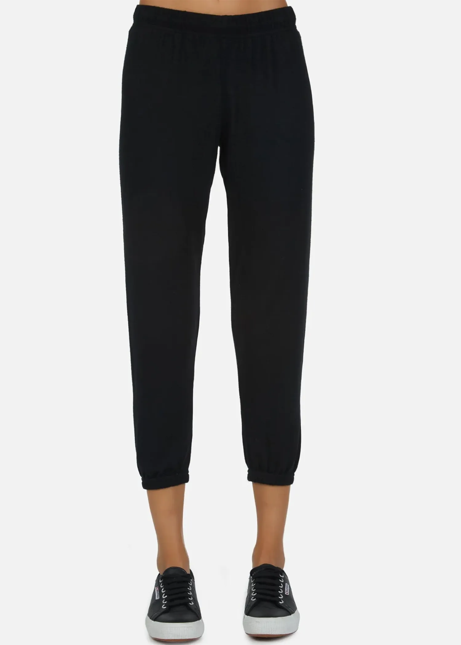 Nate Core Crop Sweatpant Travel Comfort Ready