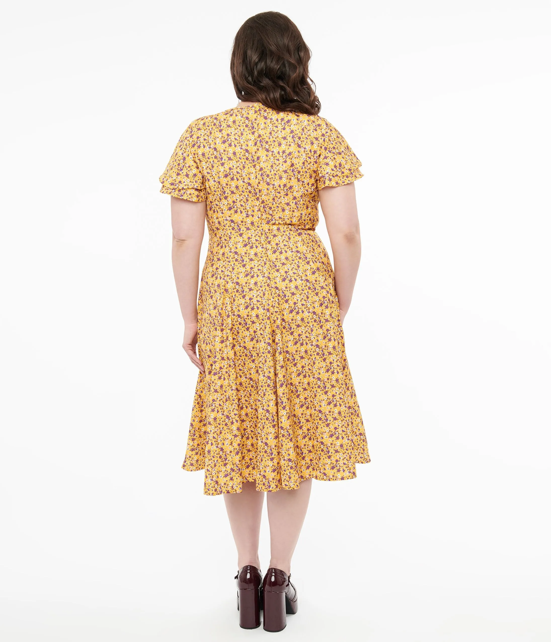 Plus Size 1950s Yellow & Purple Floral Capelet Swing Dress Casual Everyday Look