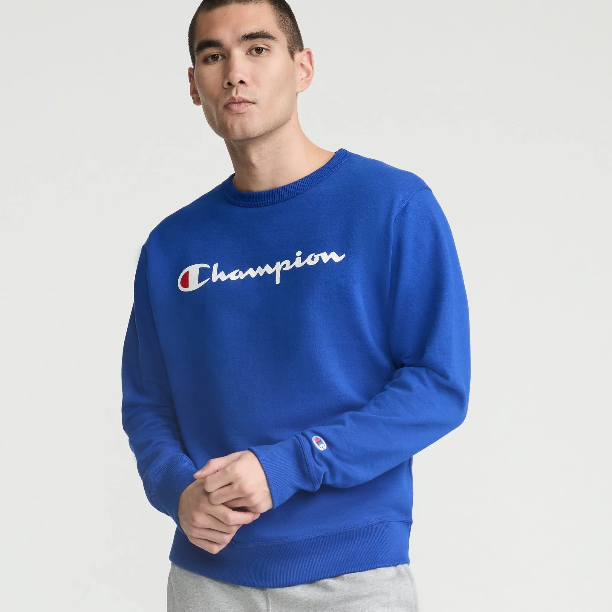 Powerblend Crewneck Sweatshirt, Classic Script Logo Urban Street Look