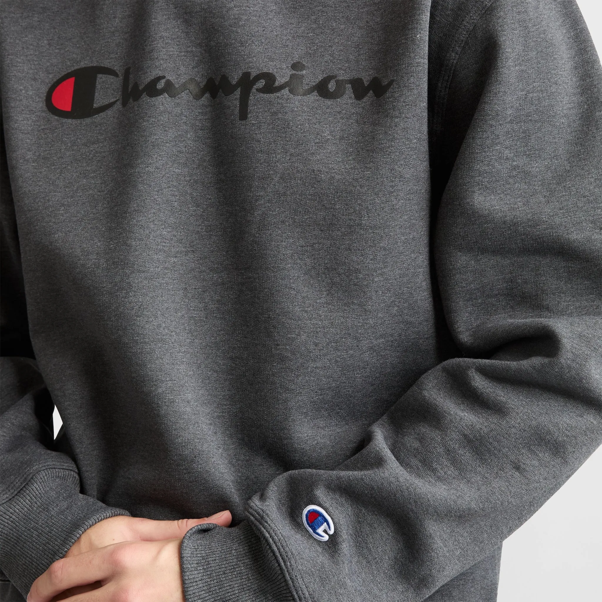 Powerblend Crewneck Sweatshirt, Classic Script Logo Urban Street Look