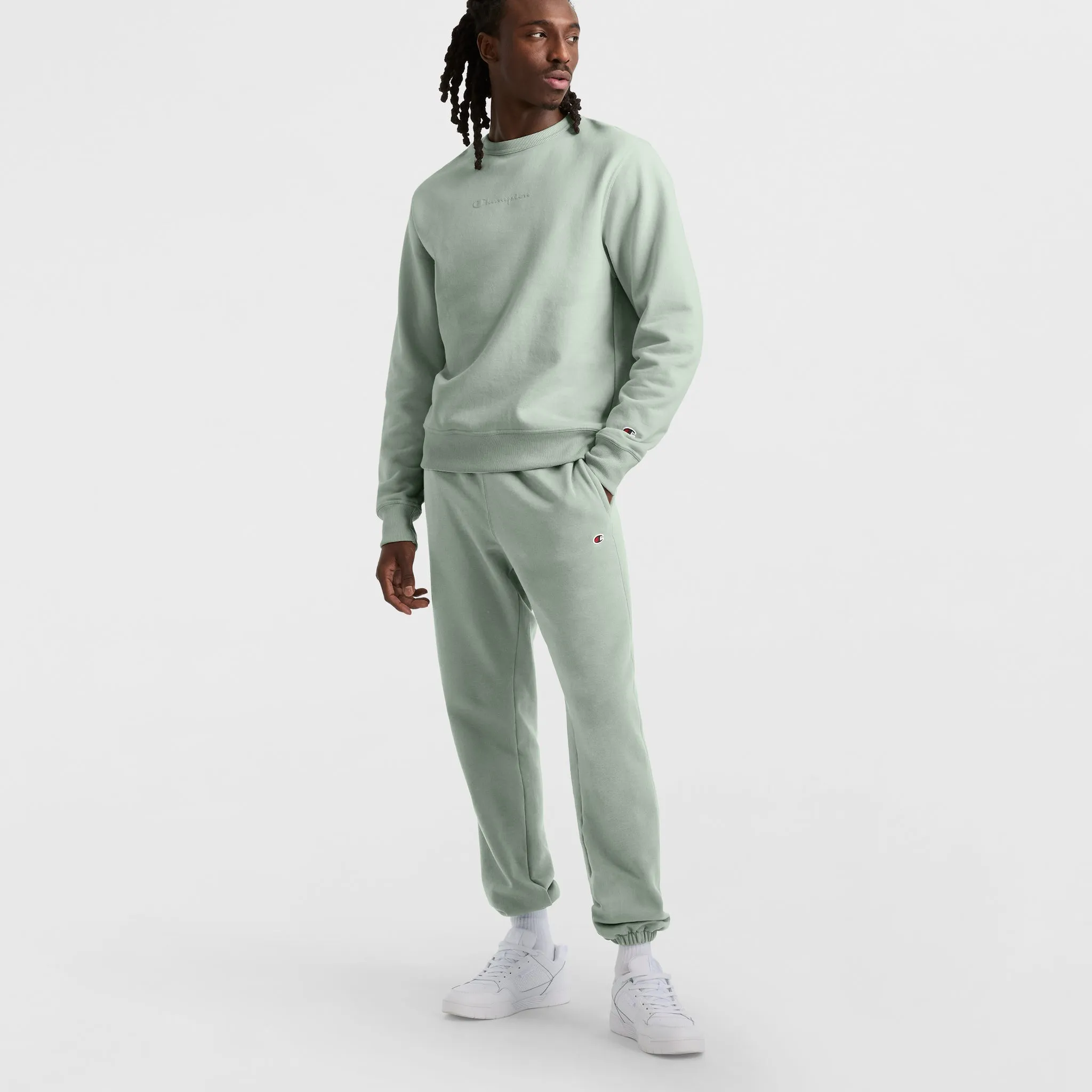 Powerblend Crewneck Sweatshirt, Tonal Script Logo Urban Street Look