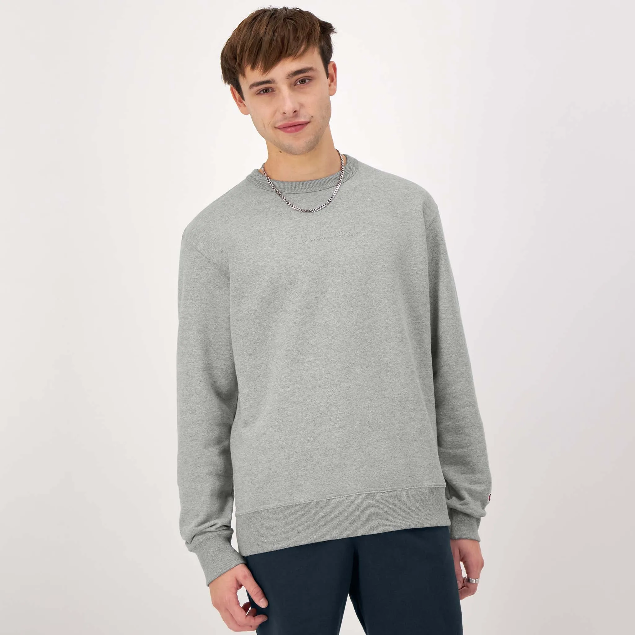Powerblend Crewneck Sweatshirt, Tonal Script Logo Urban Street Look