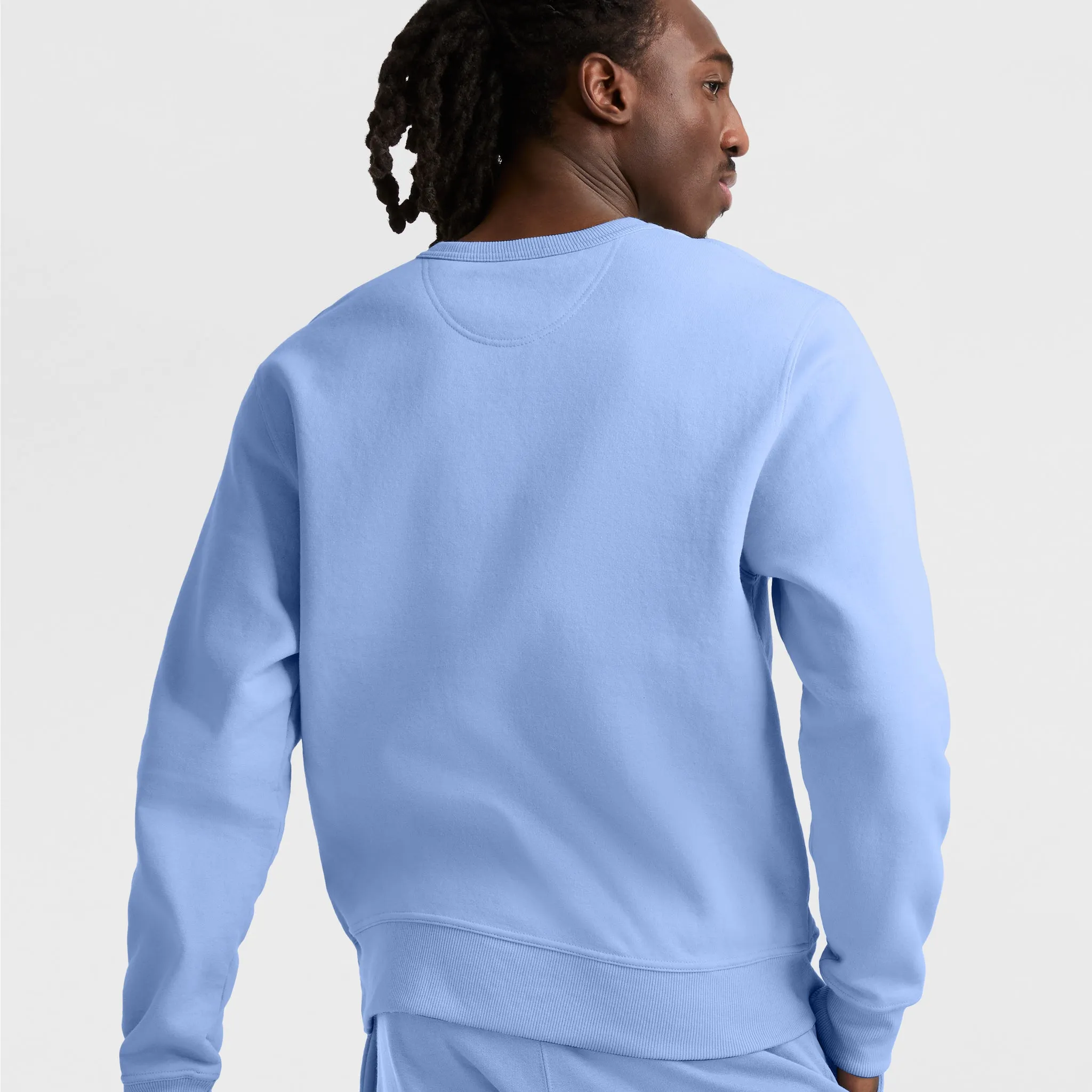 Powerblend Crewneck Sweatshirt, Tonal Script Logo Urban Street Look