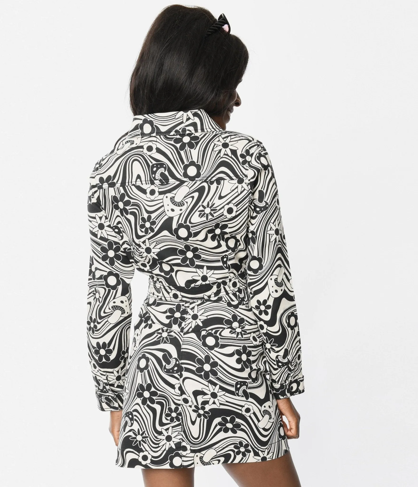 Retrolicious Black & White Groovy Penny Jacket Easy Date Night