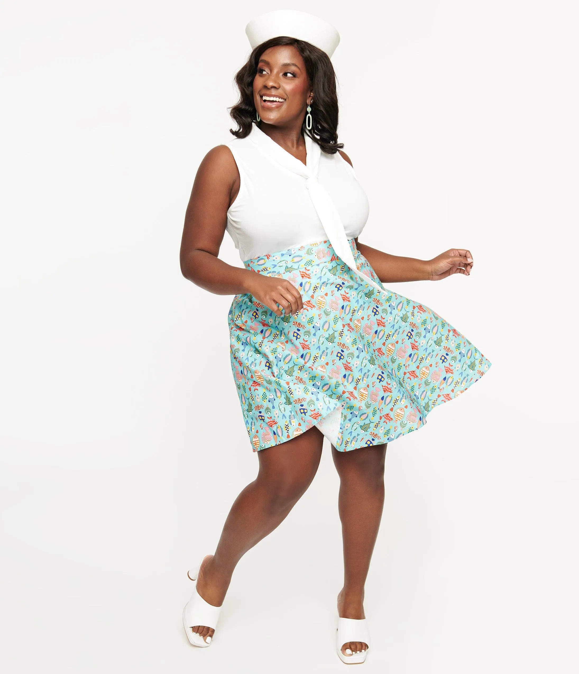 Retrolicious Plus Size 1950s Blue & Multicolor Fish Print Cotton Skater Skirt Comfortable Travel Wear