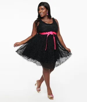Smak Parlour Plus Size 1960s Black & Hot Pink Empire Waist Mini Dress Casual Everyday Look