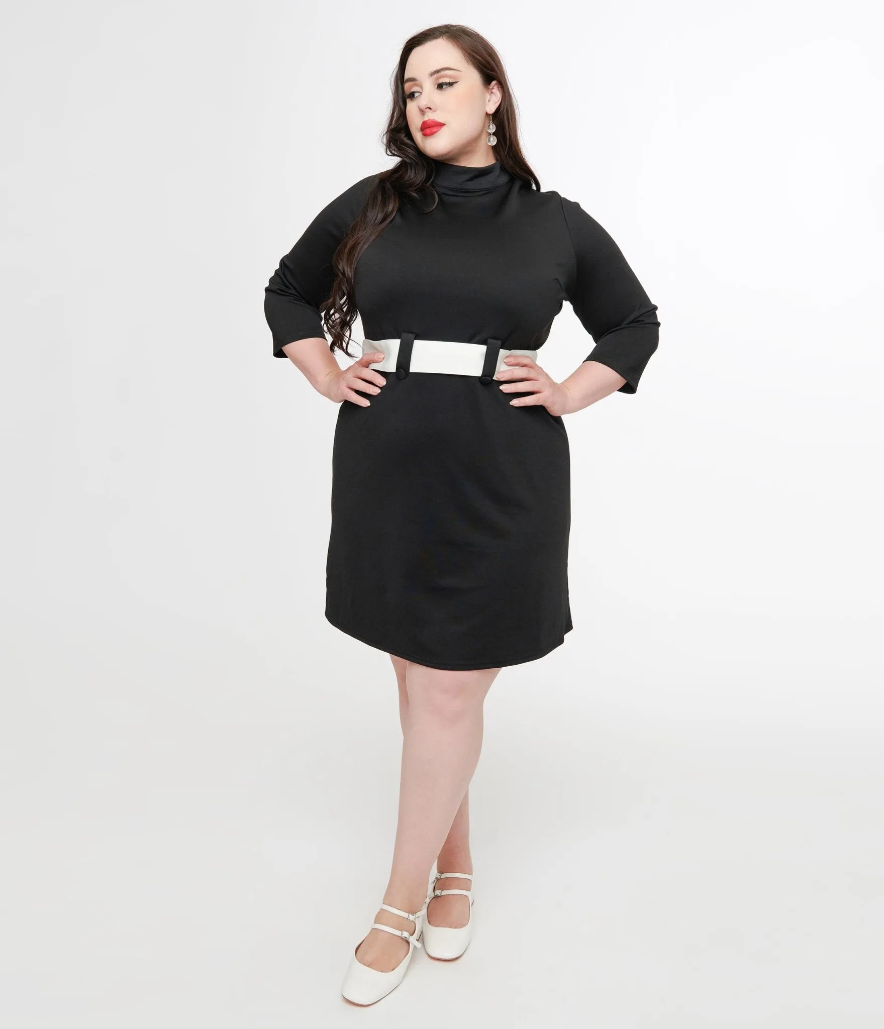 Smak Parlour Plus Size 1960s Black & White Belted A-Line Dress Casual Everyday Look