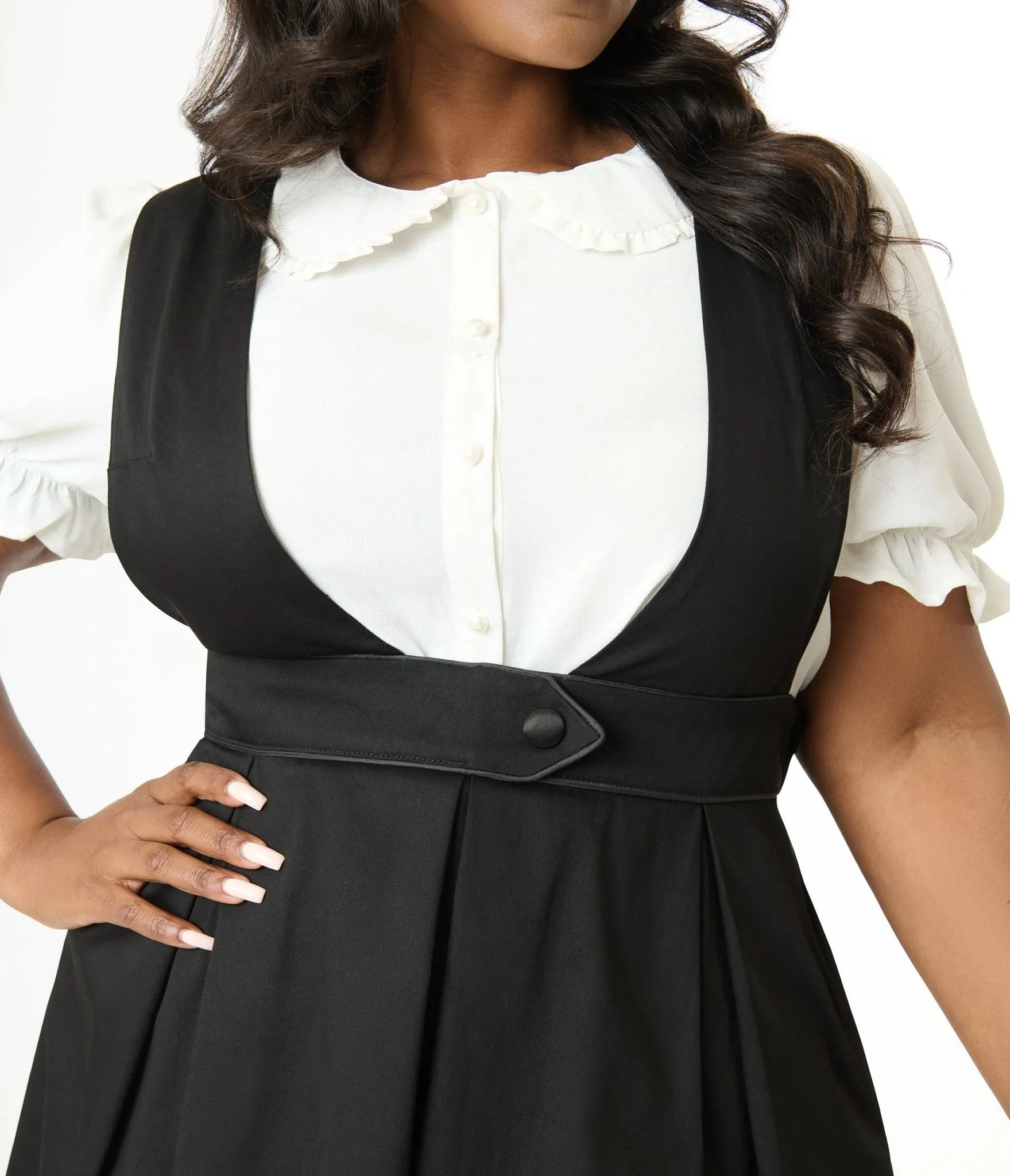 Smak Parlour Plus Size 1960s Black Box Pleat Cotton Pinafore Comfortable Travel Wear
