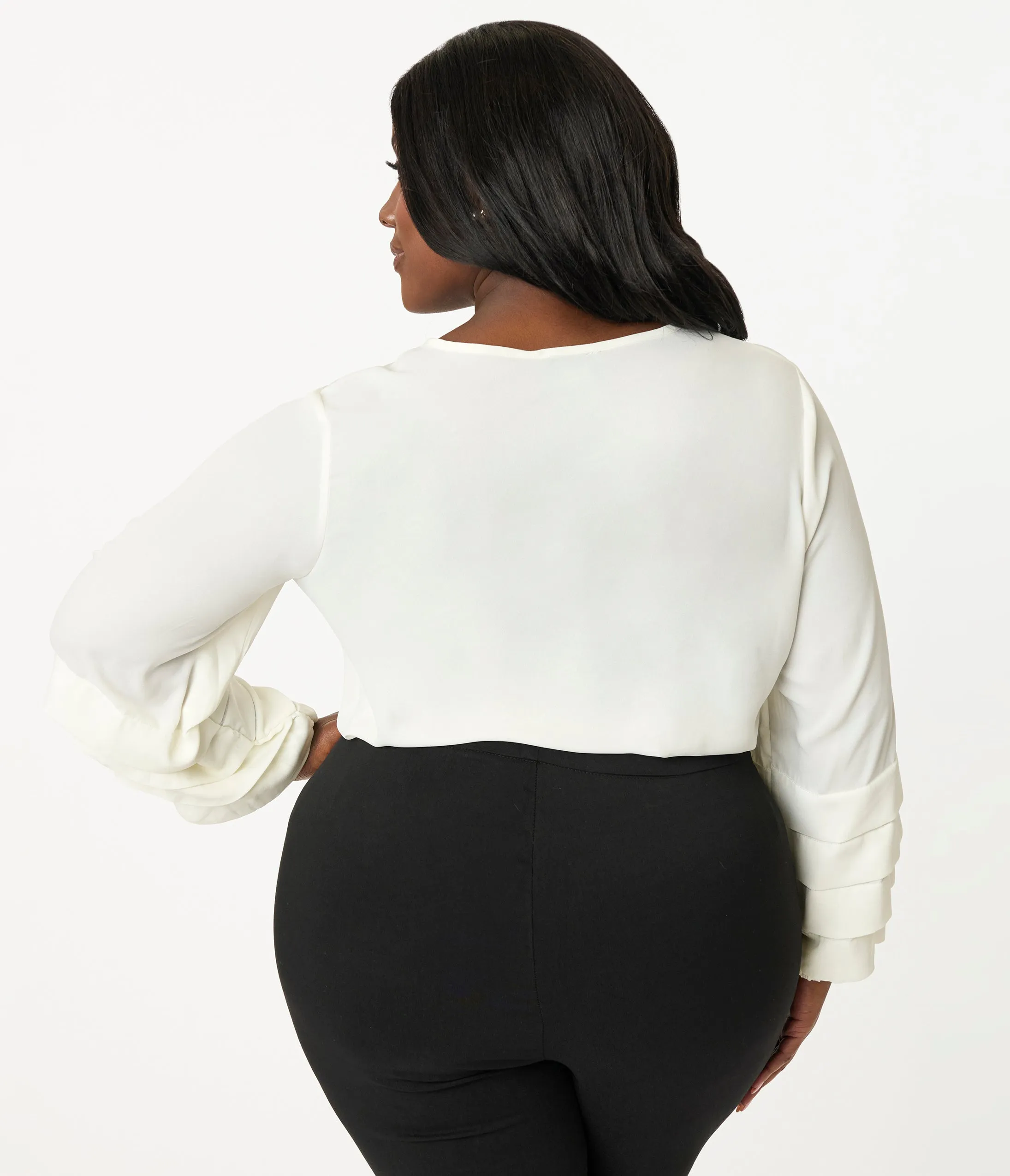 Smak Parlour Plus Size 1960s Cream Pleated Front Blouse Easy Date Night