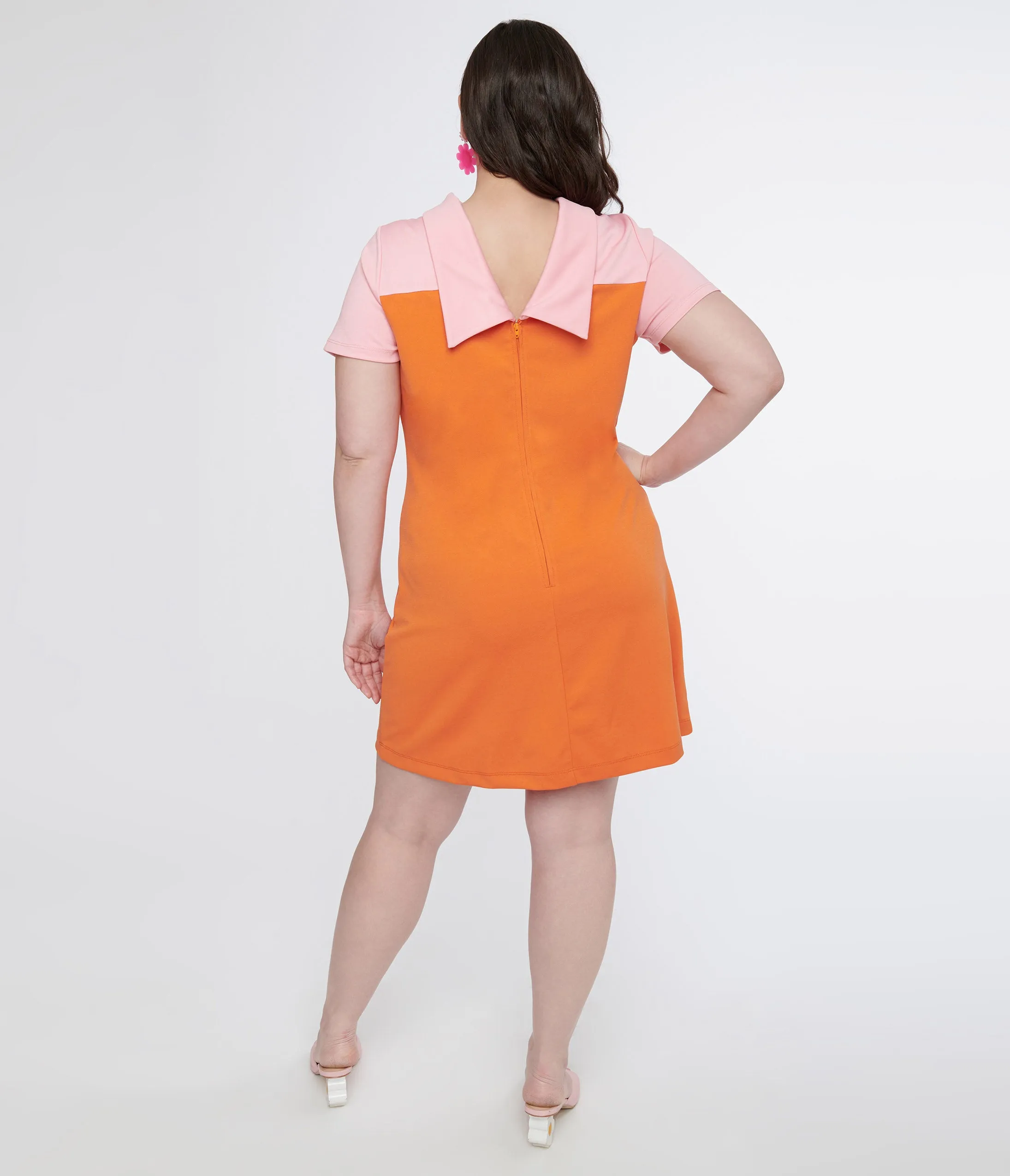 Smak Parlour Plus Size 1960s Orange & Pink Flower Pocket Shift Dress Casual Everyday Look