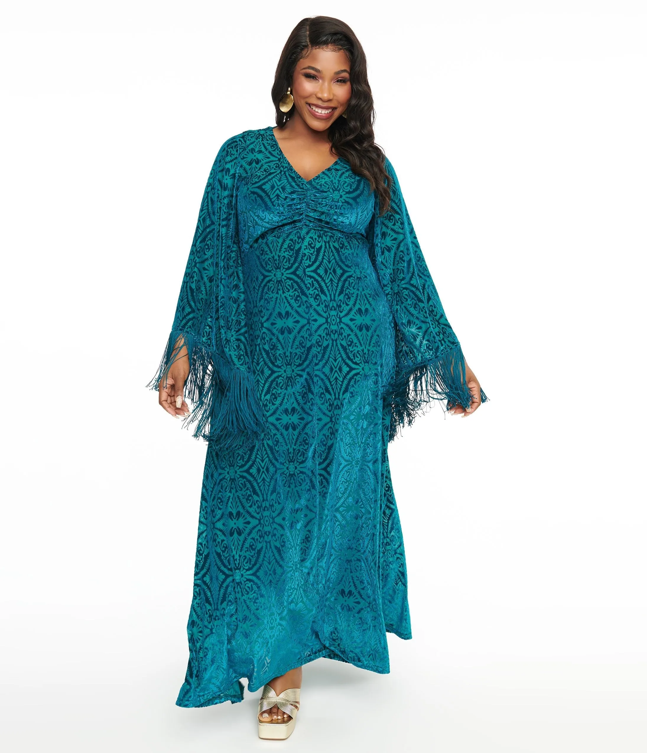 Smak Parlour Plus Size 1970s Teal Floral Fringe Sleeve Stevie Maxi Dress Casual Everyday Look