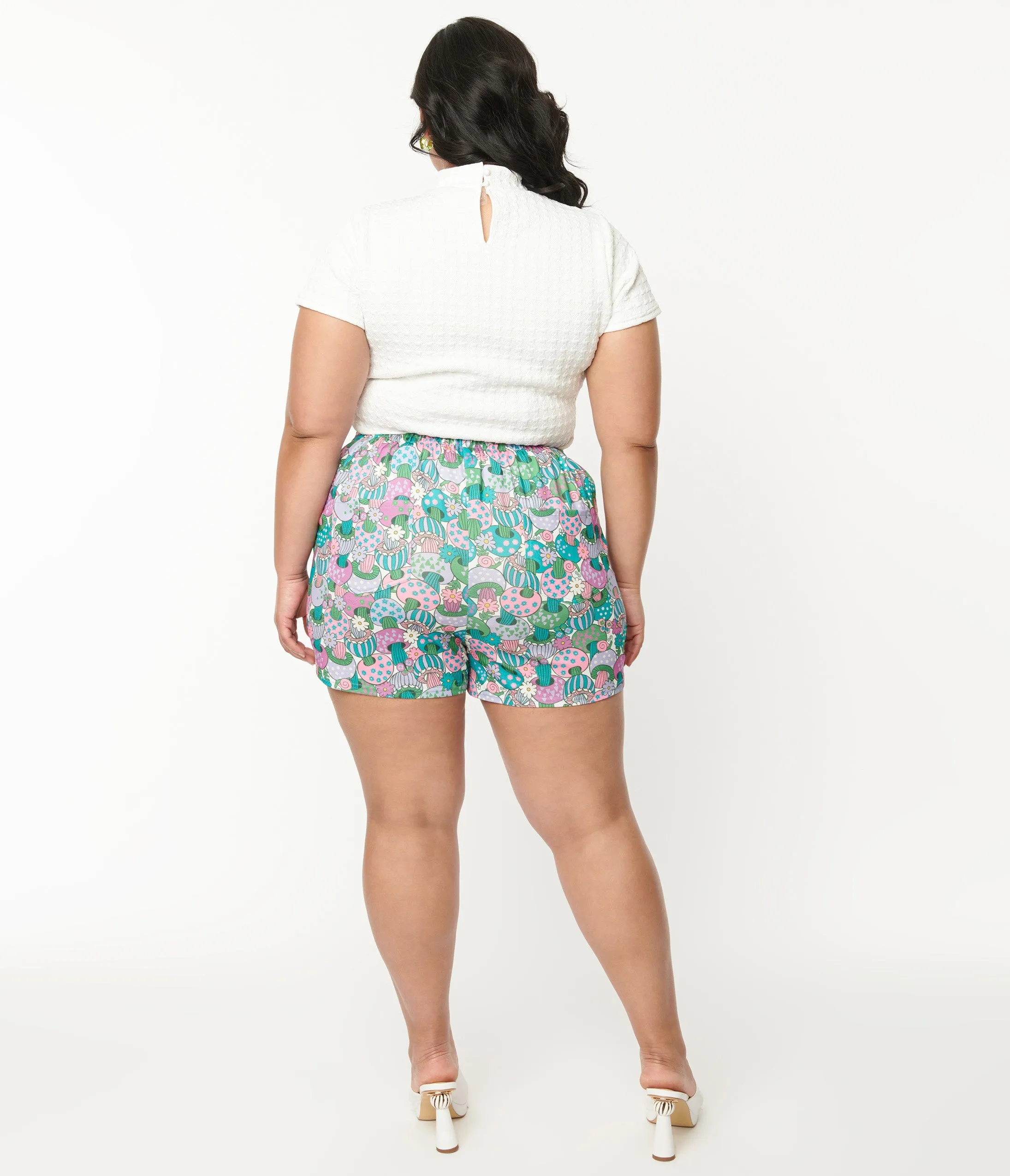 Smak Parlour Plus Size Teal Groovy Mushrooms Shorts Comfortable Travel Wear