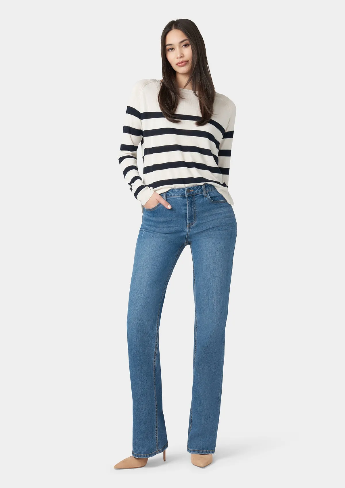 Tall Ava Straight Leg Jeans Smart & Chic Outfit