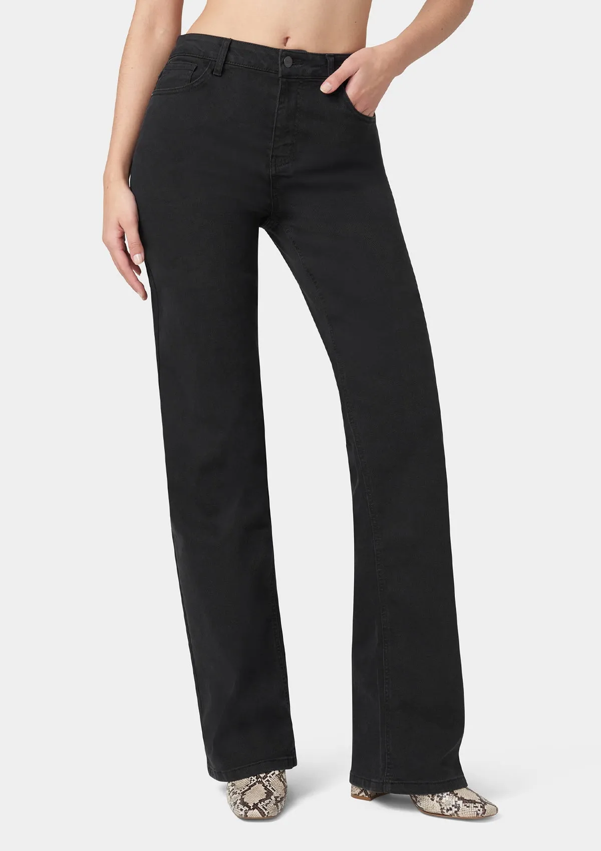 Tall Ava Straight Leg Jeans Smart & Chic Outfit