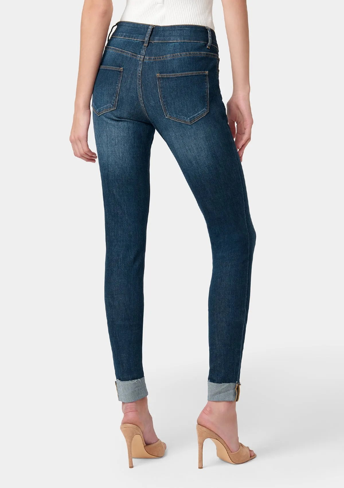 Tall Brianna Mid Rise Jeans Smart & Chic Outfit