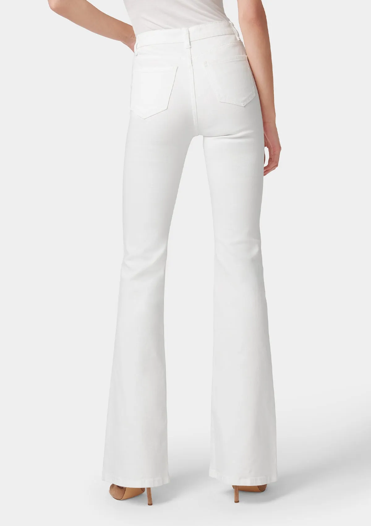 Tall Cindy Distressed Flare Jeans Smart & Chic Outfit