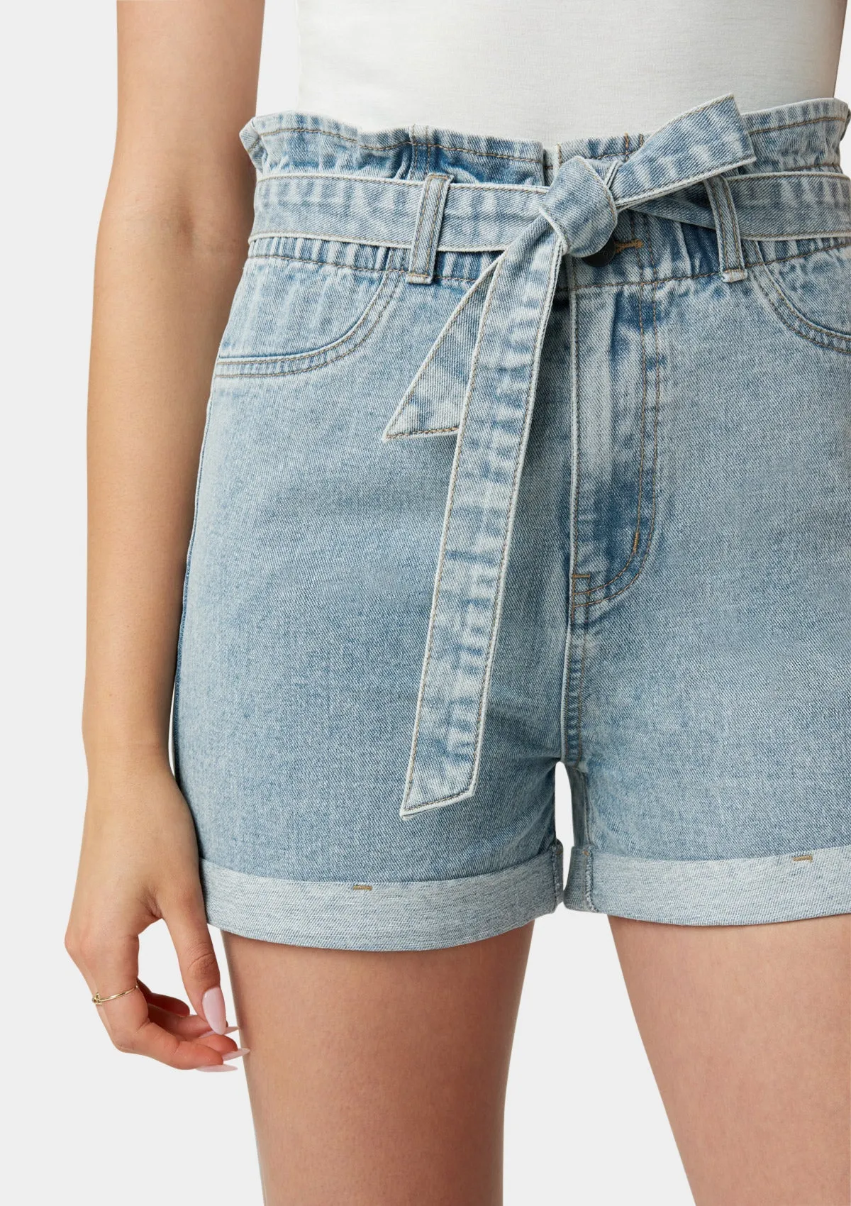 Tall Cynthia Denim Shorts Smart & Chic Outfit