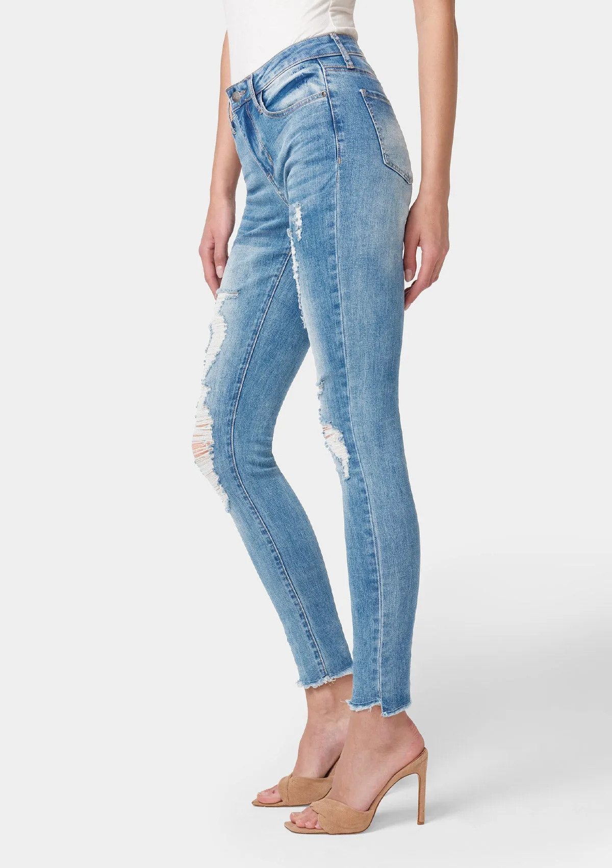 Tall Daniela Distressed Jeans Smart & Chic Outfit