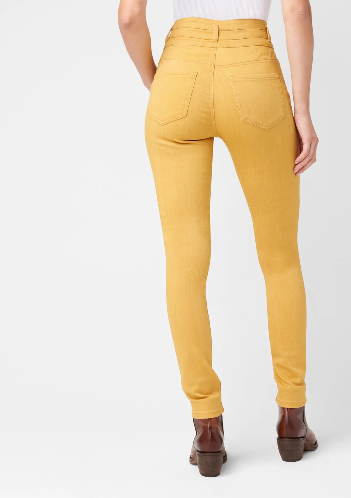 Tall Heidi Ultra High Rise Jeans Smart & Chic Outfit
