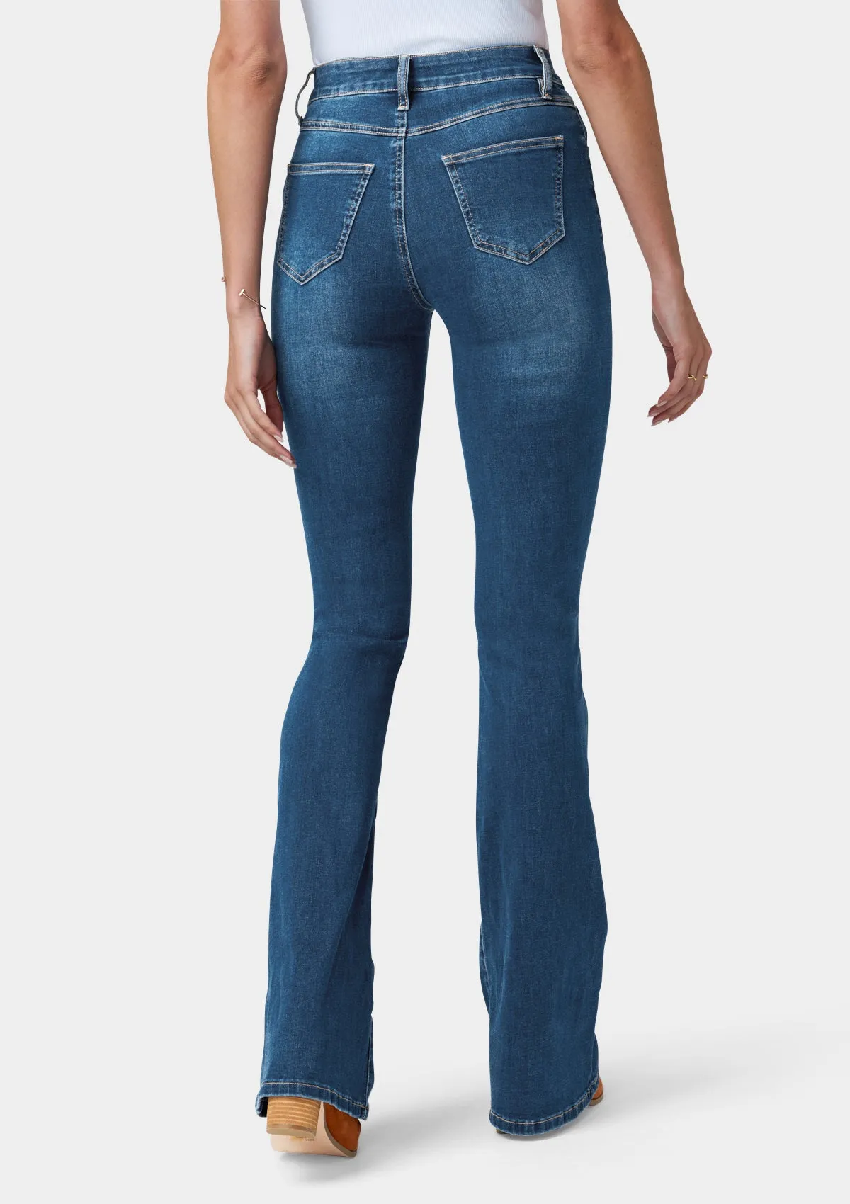 Tall Jayde Flare Jeans Smart & Chic Outfit