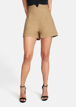 Tall Lori High Rise Shorts Smart & Chic Outfit