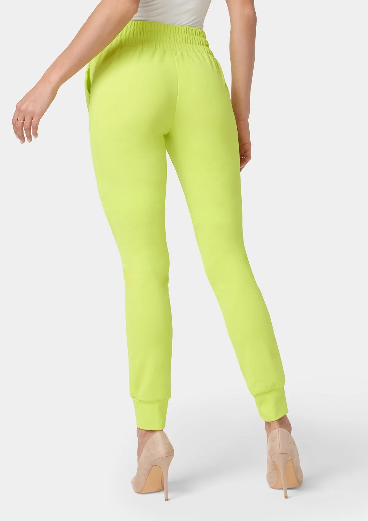 Tall Tianna Tie Waist Crepe Joggers Smart & Chic Outfit