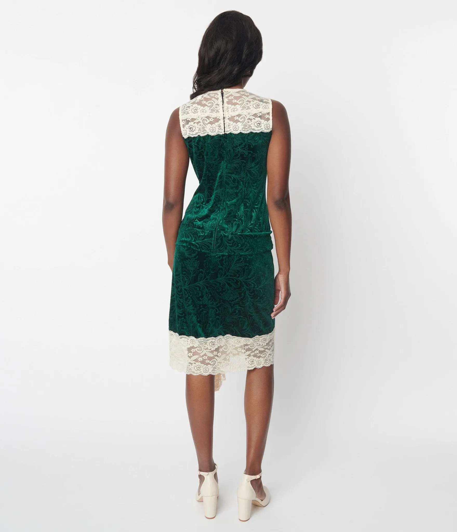 Unique Vintage 1920s Emerald Green Crushed Velvet & Ivory Lace Flapper Dress Casual Everyday Look