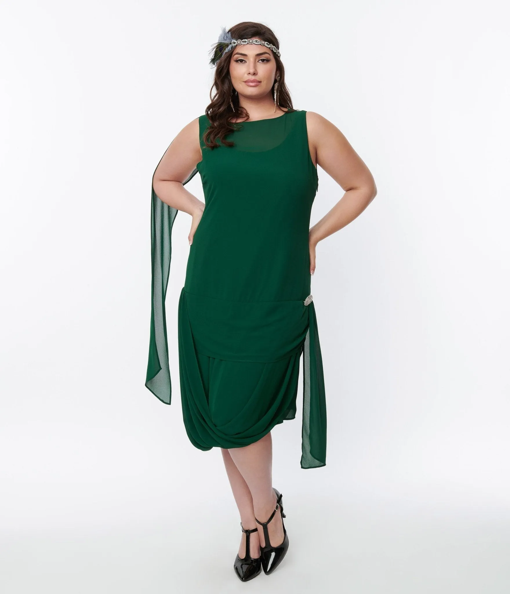 Unique Vintage 1920s Emerald Green Draped Flapper Dress Casual Everyday Look