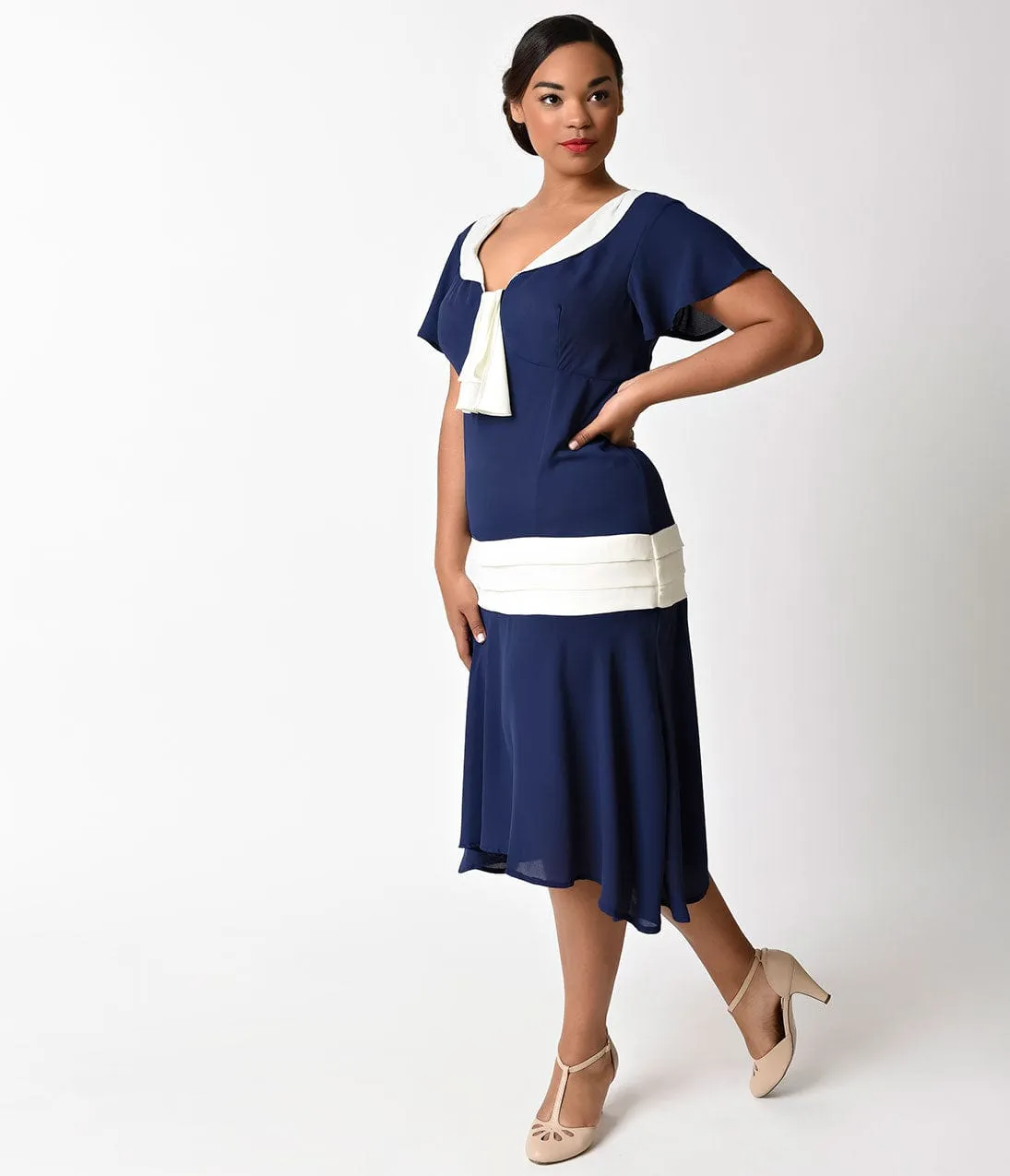 Unique Vintage Plus Size 1920s Navy Blue & Ivory Wilshire Flapper Day Dress Casual Everyday Look