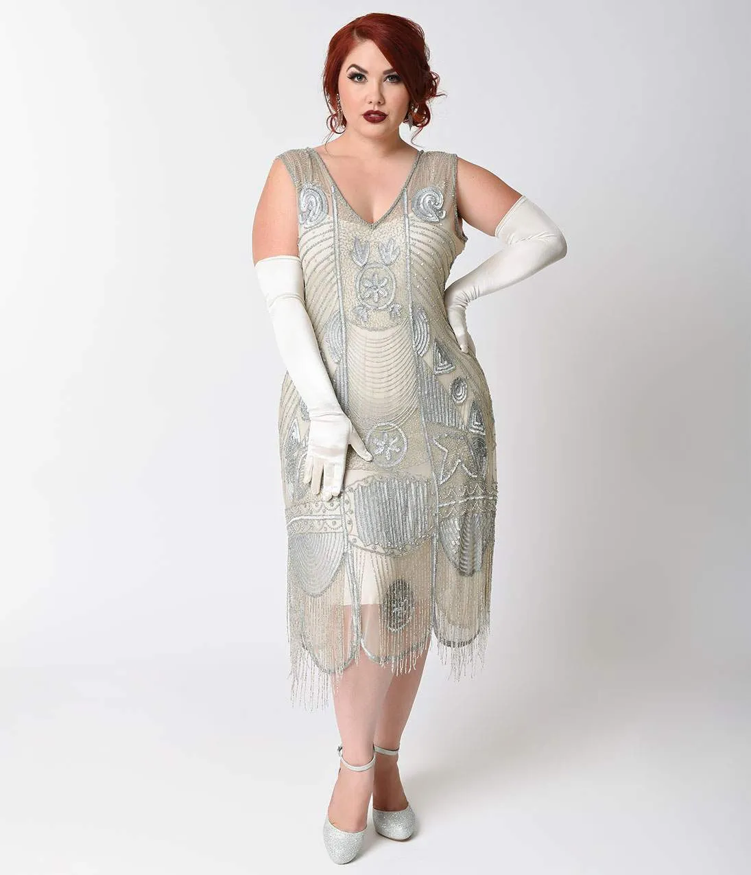 Unique Vintage Plus Size 1920s Style Silver Hand Beaded Fringe Bosley Flapper Dress Casual Everyday Look