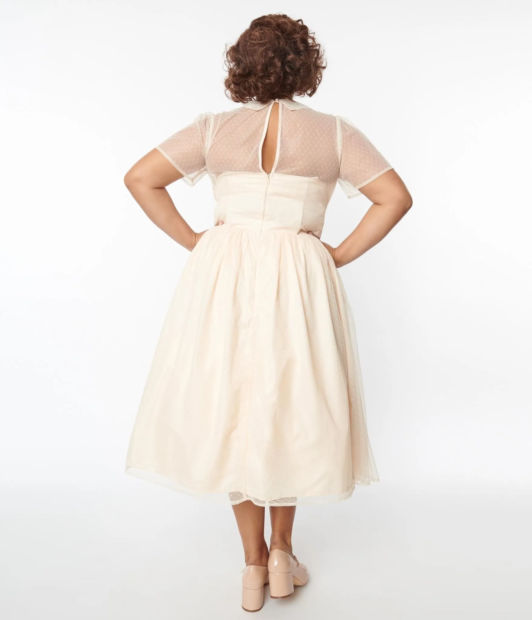 Unique Vintage Plus Size 1940s Peach Clip Dot Bridal Libby Swing Dress Casual Everyday Look