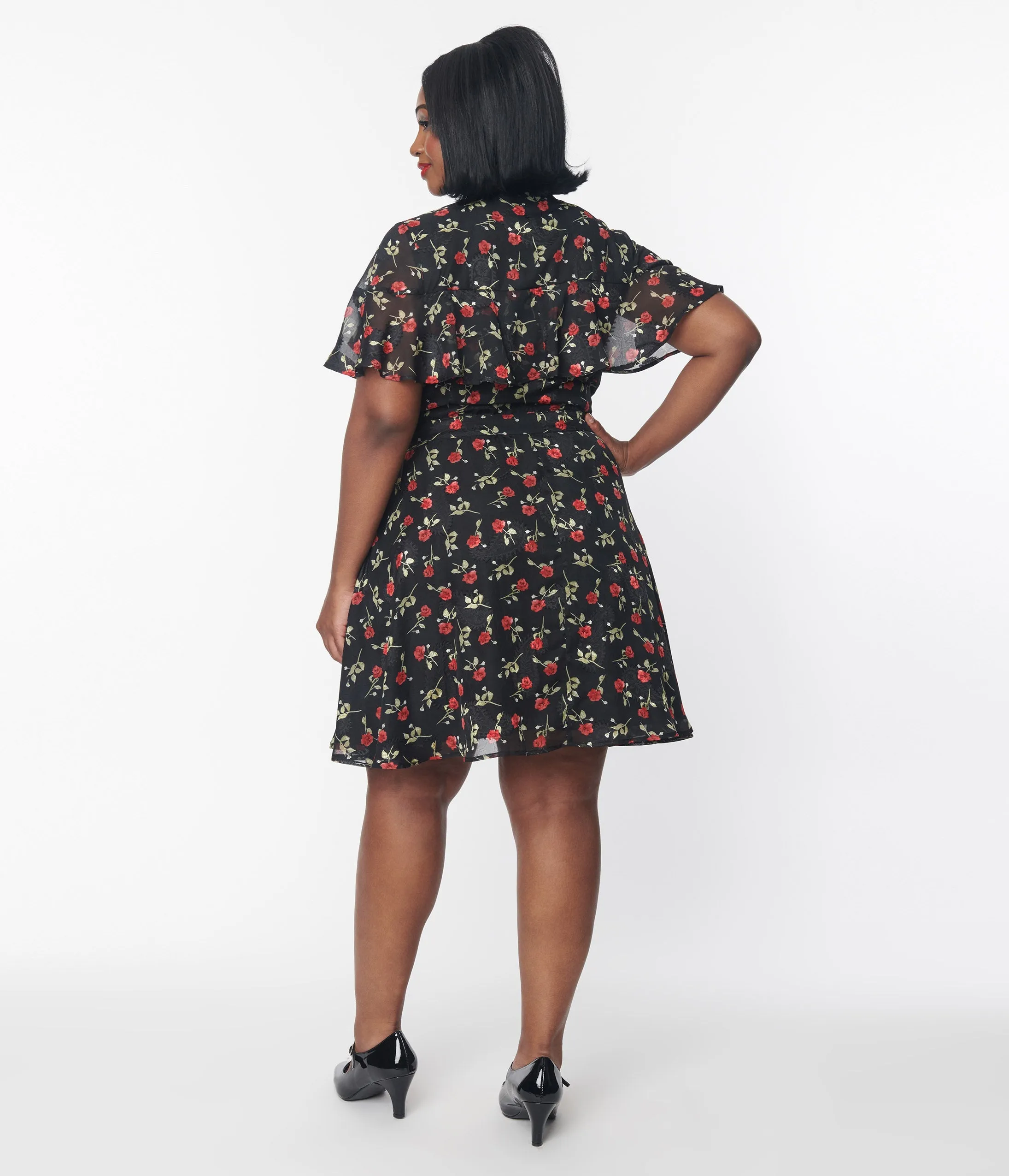 Unique Vintage Plus Size 1950s Black & Red Rose Capulet Fit & Flare Dress Casual Everyday Look